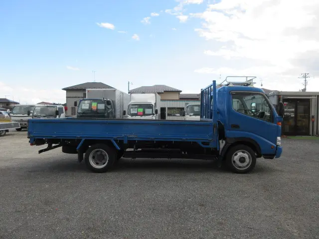 トヨタ ダイナ KK-XZU410(2WD)の写真6