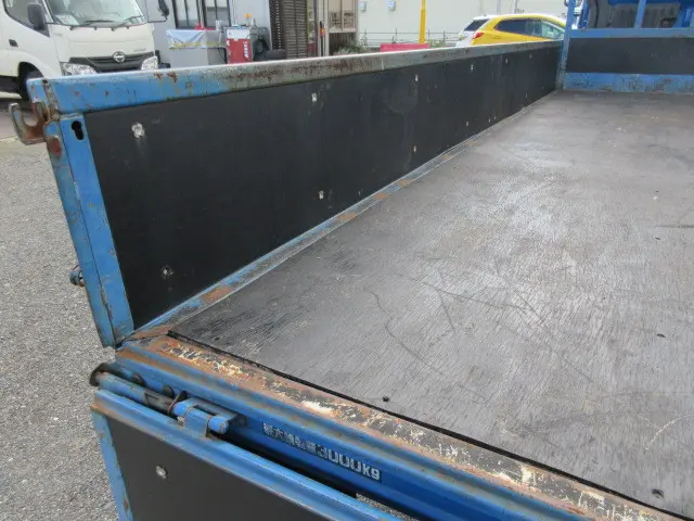 トヨタ ダイナ KK-XZU410(2WD)の写真11