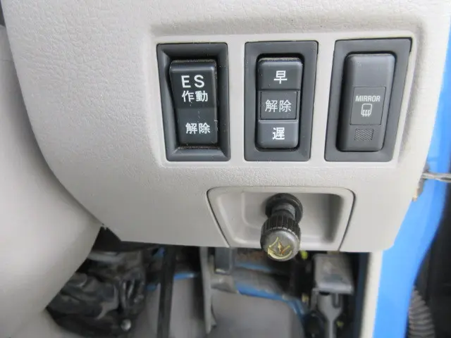 トヨタ ダイナ KK-XZU410(2WD)の写真18