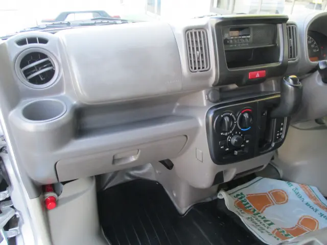 日産 クリッパーバン HBD-DR17V(2WD)の写真26