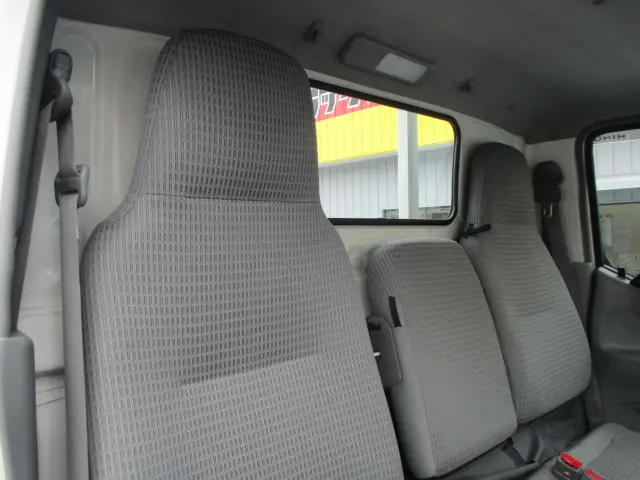 日野 デュトロ TKG-XZU605M(2WD)の写真29