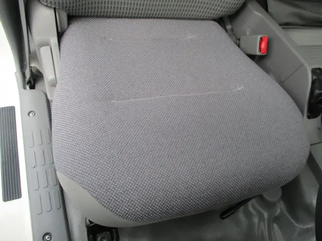 日野 デュトロ TKG-XZU605M(2WD)の写真30