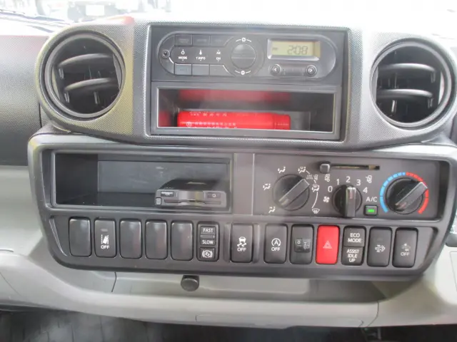 日野 デュトロ TKG-XZU605M(2WD)の写真35