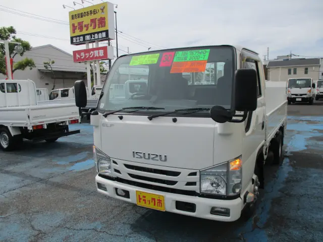 いすゞ エルフ TRG-NJR85A(2WD)の写真1
