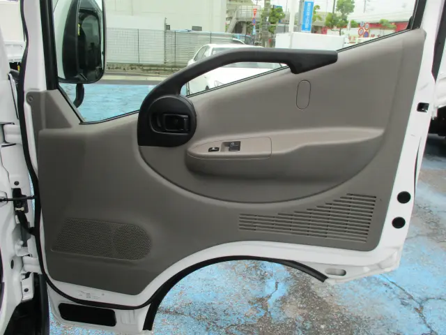 日産 アトラス CBF-SQ2F24(2WD)の写真29