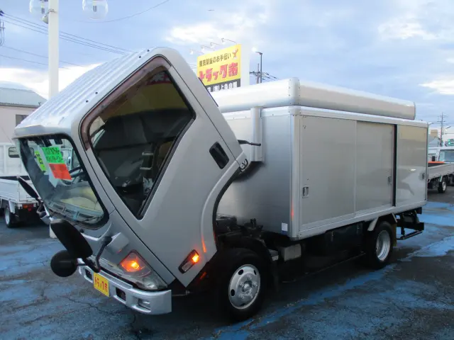 いすゞ エルフ TKG-NMR85N(2WD)の写真17