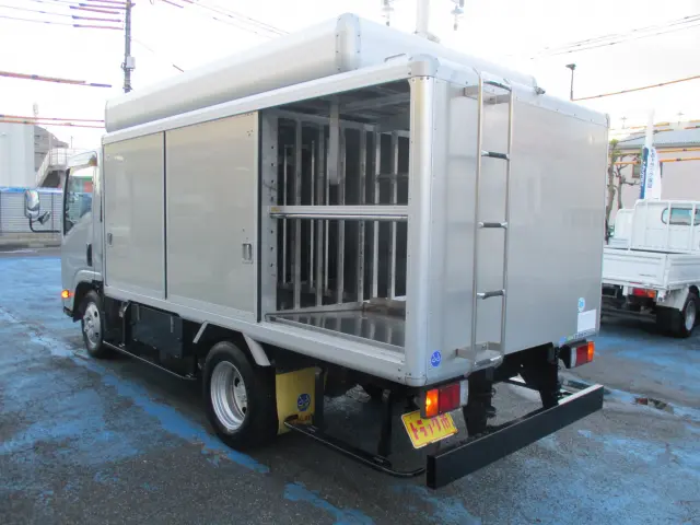 いすゞ エルフ TKG-NMR85N(2WD)の写真18