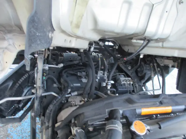 いすゞ エルフ TKG-NMR85N(2WD)の写真19