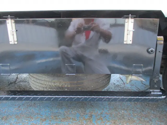 いすゞ エルフ TKG-NMR85N(2WD)の写真25