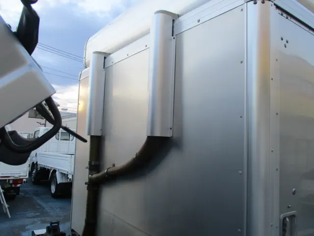 いすゞ エルフ TKG-NMR85N(2WD)の写真26