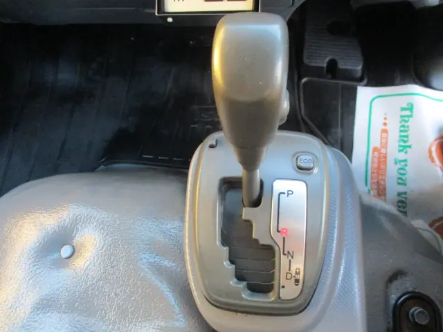いすゞ エルフ TKG-NMR85N(2WD)の写真29