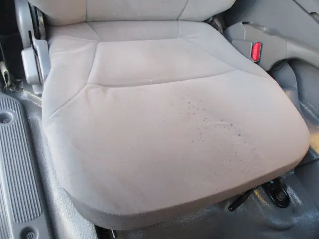 いすゞ エルフ TKG-NMR85N(2WD)の写真34