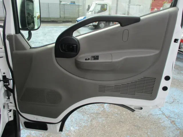 日産 アトラス CBF-SQ2F24(2WD)の写真40