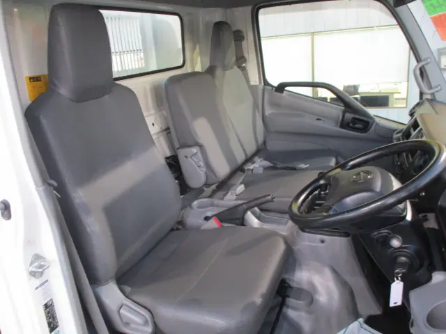 日野 デュトロ TKG-XZU700X(2WD)の写真6