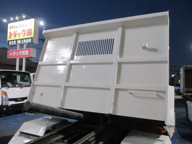 日野 デュトロ TKG-XZU700X(2WD)の写真15