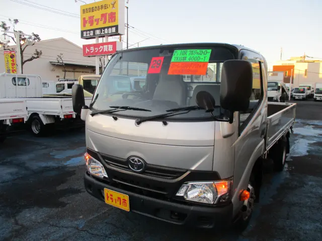 トヨタ トヨエース TKG-XZC605(2WD)の写真1