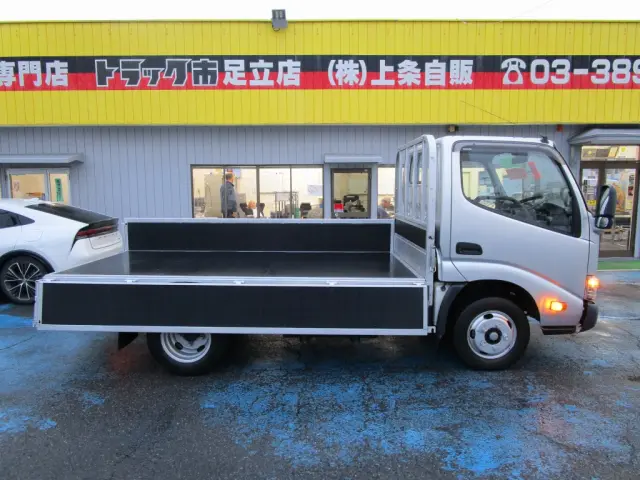 トヨタ トヨエース TKG-XZC605(2WD)の写真9