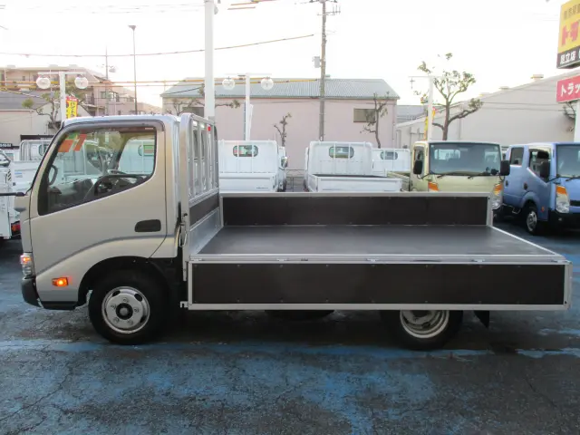 トヨタ トヨエース TKG-XZC605(2WD)の写真10