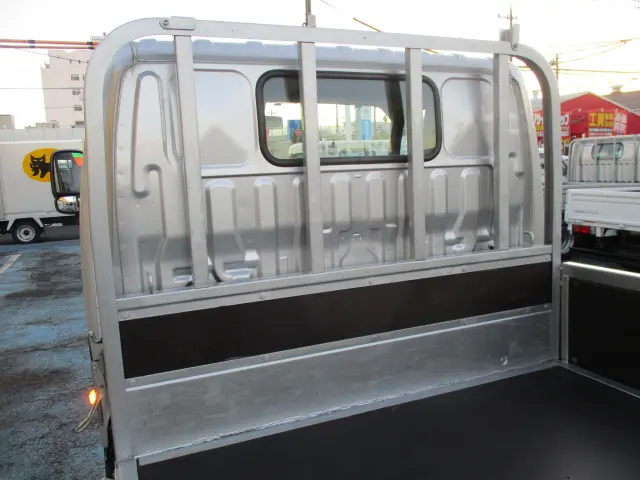 トヨタ トヨエース TKG-XZC605(2WD)の写真12