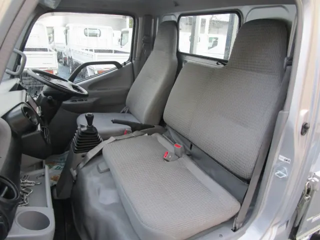 トヨタ トヨエース TKG-XZC605(2WD)の写真30