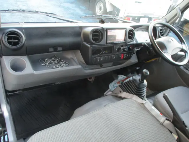 トヨタ トヨエース TKG-XZC605(2WD)の写真31