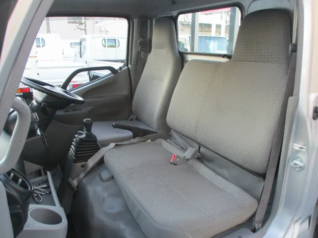 トヨタ トヨエース TKG-XZC605(2WD)の写真32