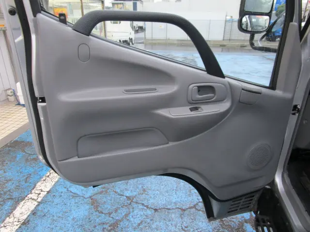 トヨタ トヨエース TKG-XZC605(2WD)の写真32