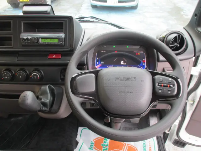 三菱 キャンター 2RG-FBA20(2WD)の写真28
