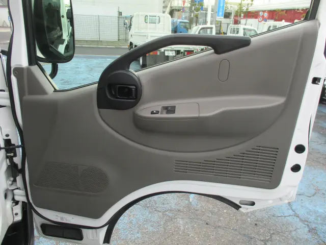 日産 アトラス CBF-SQ2F24(2WD)の写真29