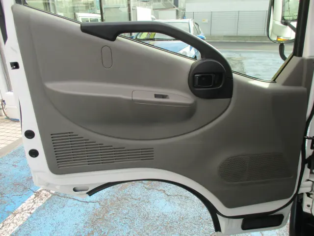 日産 アトラス CBF-SQ2F24(2WD)の写真30