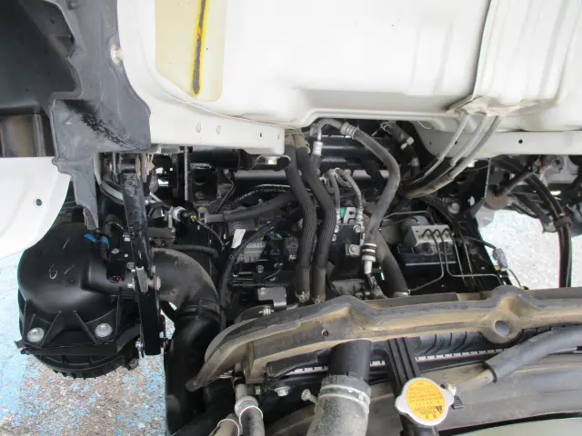 いすゞ エルフ TPG-NKR85AN(2WD)の写真18