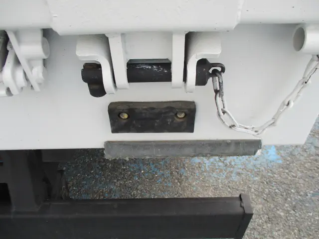 いすゞ エルフ TPG-NKR85AN(2WD)の写真23