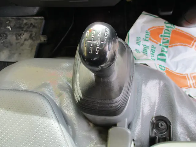 いすゞ エルフ TPG-NKR85AN(2WD)の写真27