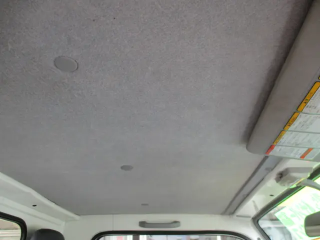 いすゞ エルフ TPG-NKR85AN(2WD)の写真34