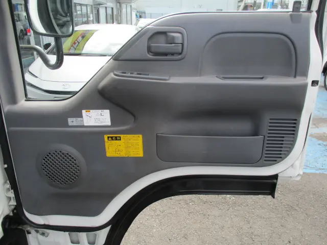 いすゞ エルフ TPG-NKR85AN(2WD)の写真35