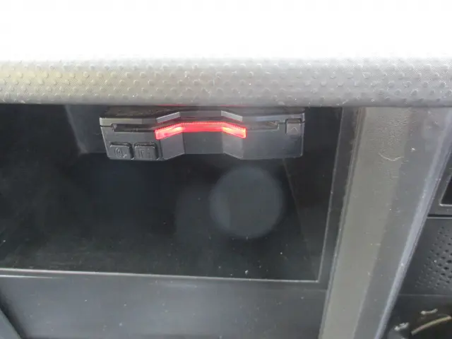 いすゞ エルフ TPG-NKR85AN(2WD)の写真37