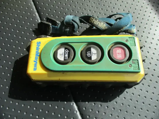 いすゞ エルフ TPG-NKR85AN(2WD)の写真40