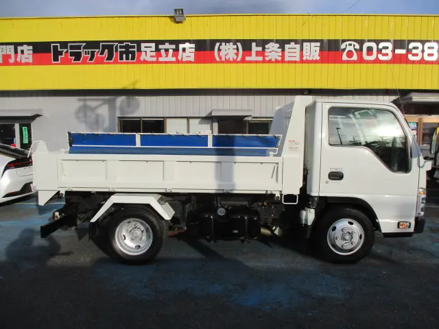 いすゞ エルフ TPG-NKR85AN(2WD)の写真8