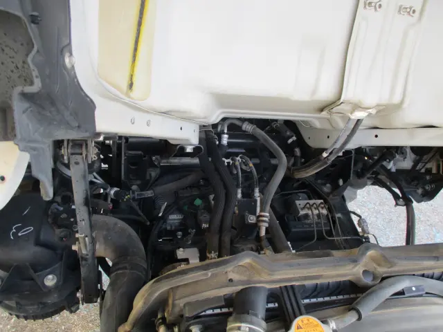 いすゞ エルフ TPG-NKR85AN(2WD)の写真22