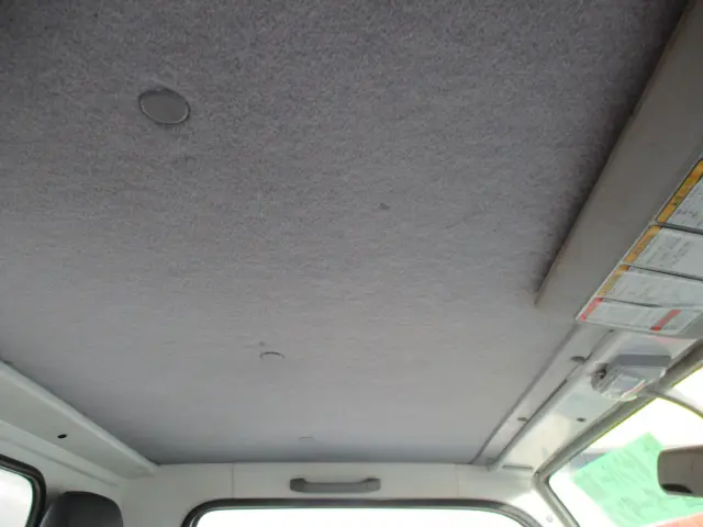 いすゞ エルフ TPG-NKR85AN(2WD)の写真33