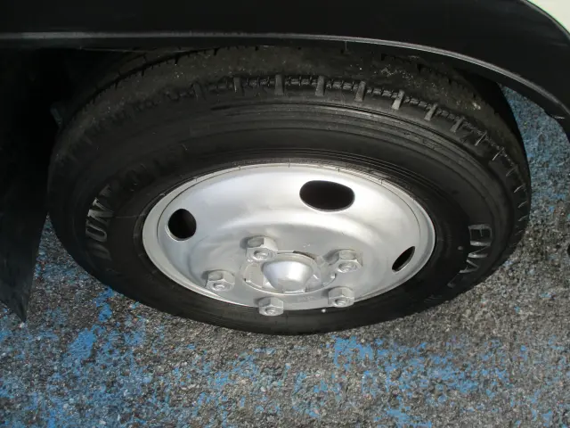 いすゞ エルフ TPG-NKR85AN(2WD)の写真43