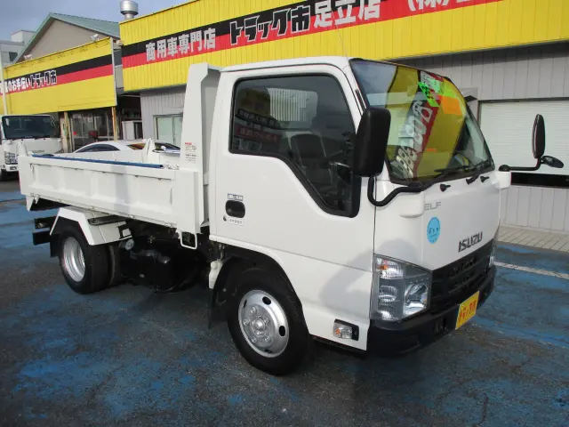いすゞ エルフ TPG-NKR85AN(2WD)の写真47