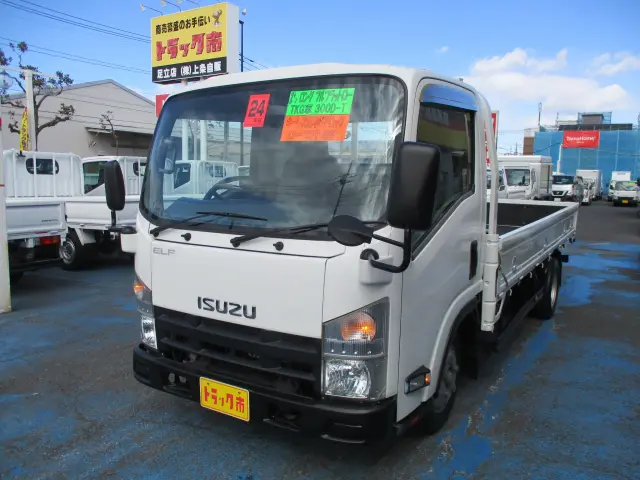 いすゞ エルフ TKG-NLR85AR(2WD)の写真1