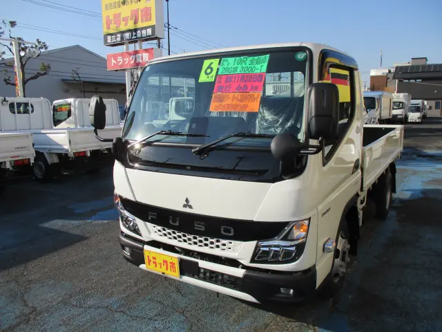 三菱 キャンター 2RG-FBA20(2WD)の写真1