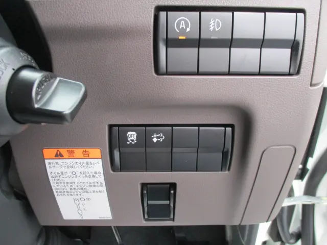 三菱 キャンター 2RG-FBA20(2WD)の写真32