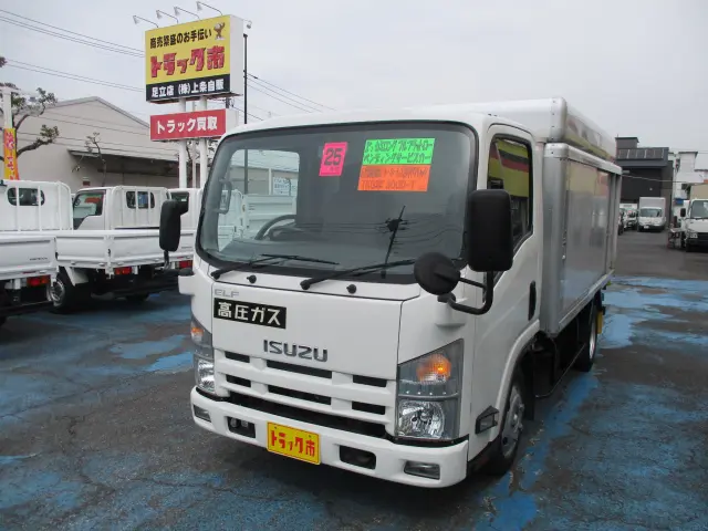 いすゞ エルフ TKG-NLR85N(2WD)の写真1