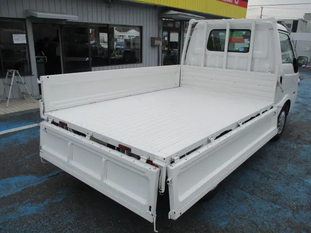 マツダ ボンゴトラック DBF-SLP2T(2WD)の写真2