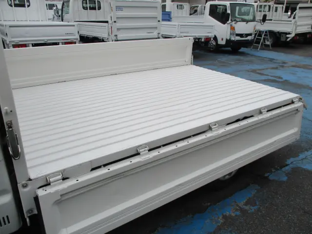 マツダ ボンゴトラック DBF-SLP2T(2WD)の写真14