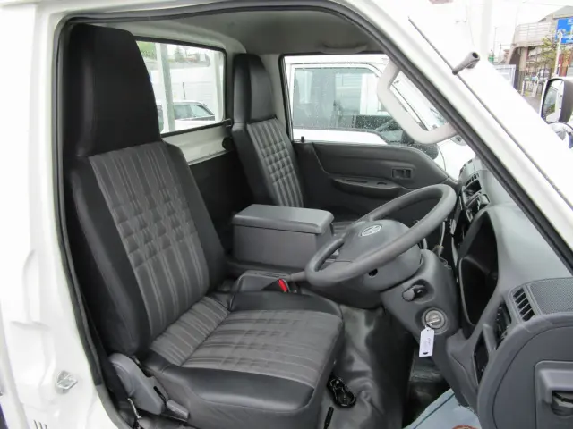 マツダ ボンゴトラック DBF-SLP2T(2WD)の写真6