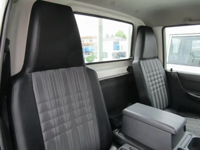 マツダ ボンゴトラック DBF-SLP2T(2WD)の写真23